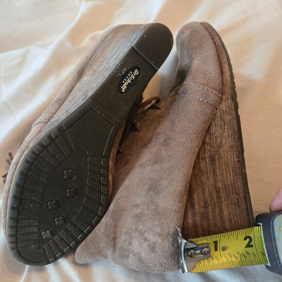 Taupe faux suede wedge boots by Dr. Scholl's size 6 - Picture 2 of 2